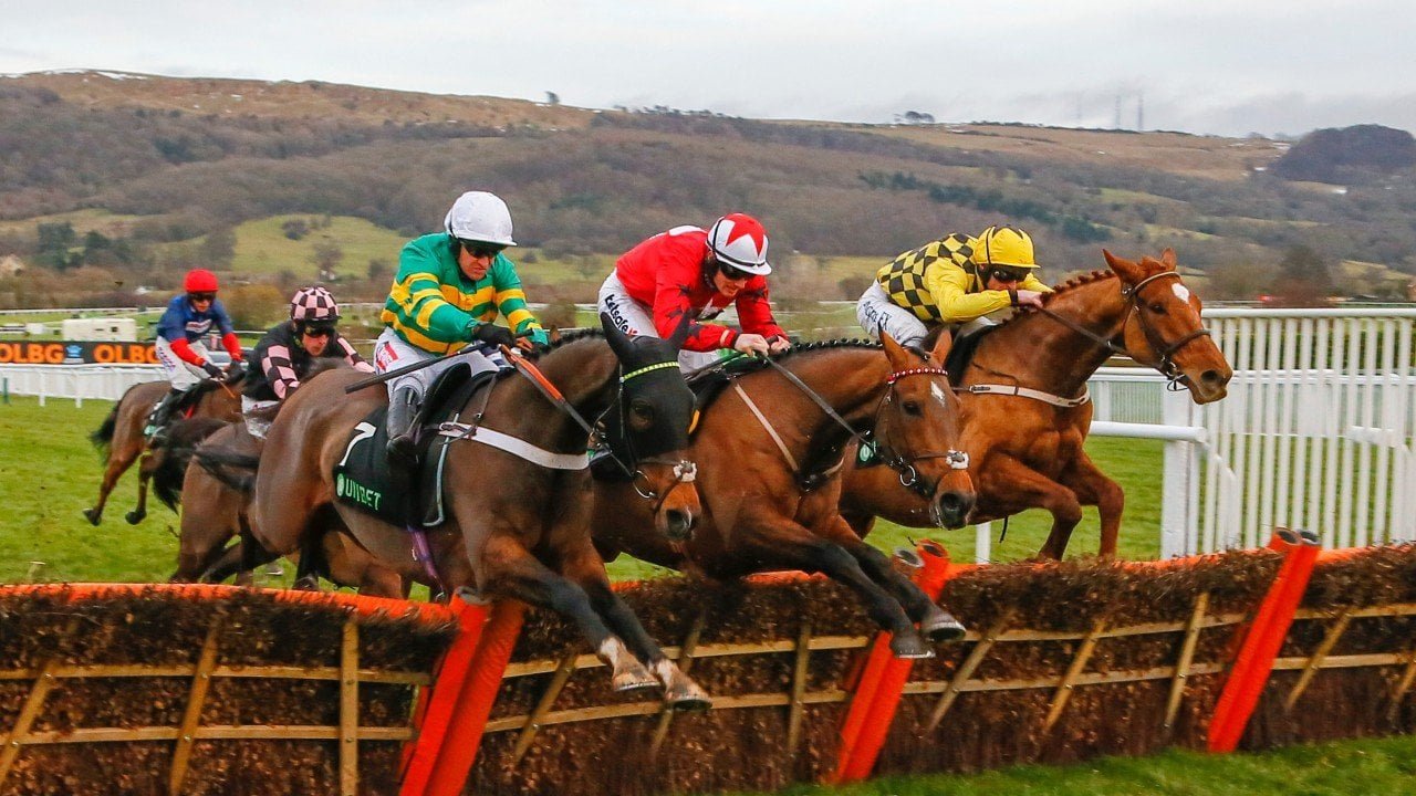 Great International Hurdle Horse Racing Event 6 International Hurdle